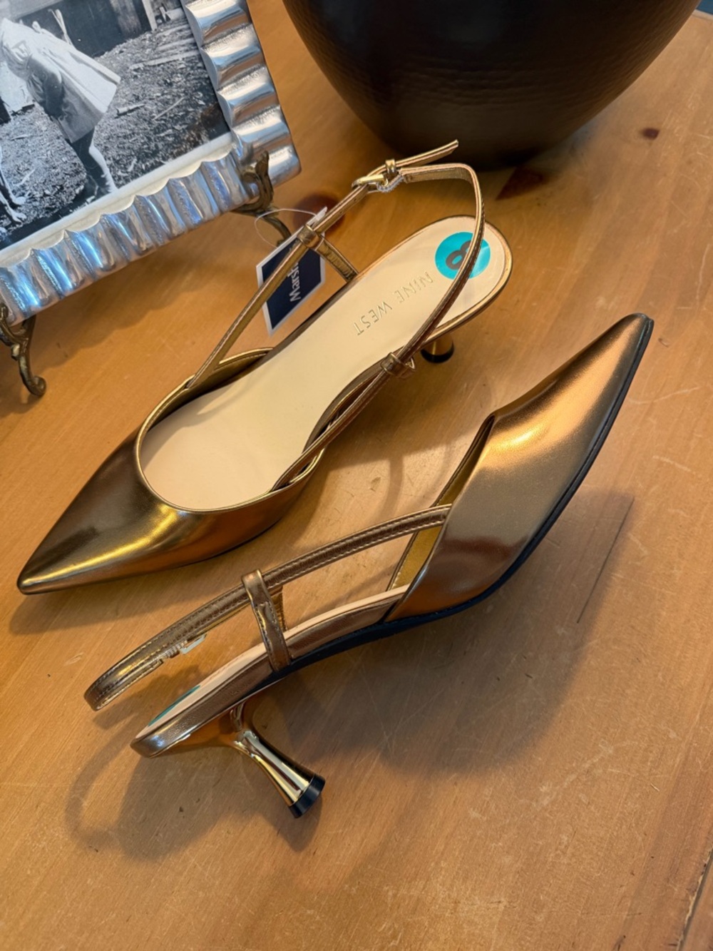 NWT Nine West Shimmery Bronze Slingback Pointed Kitten Heels - Picture 9 of 13